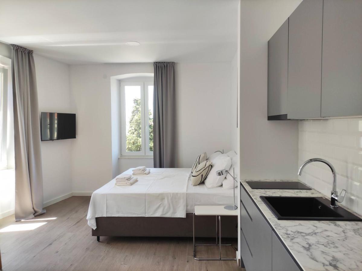Nik Studio Apartments PUY Exterior foto