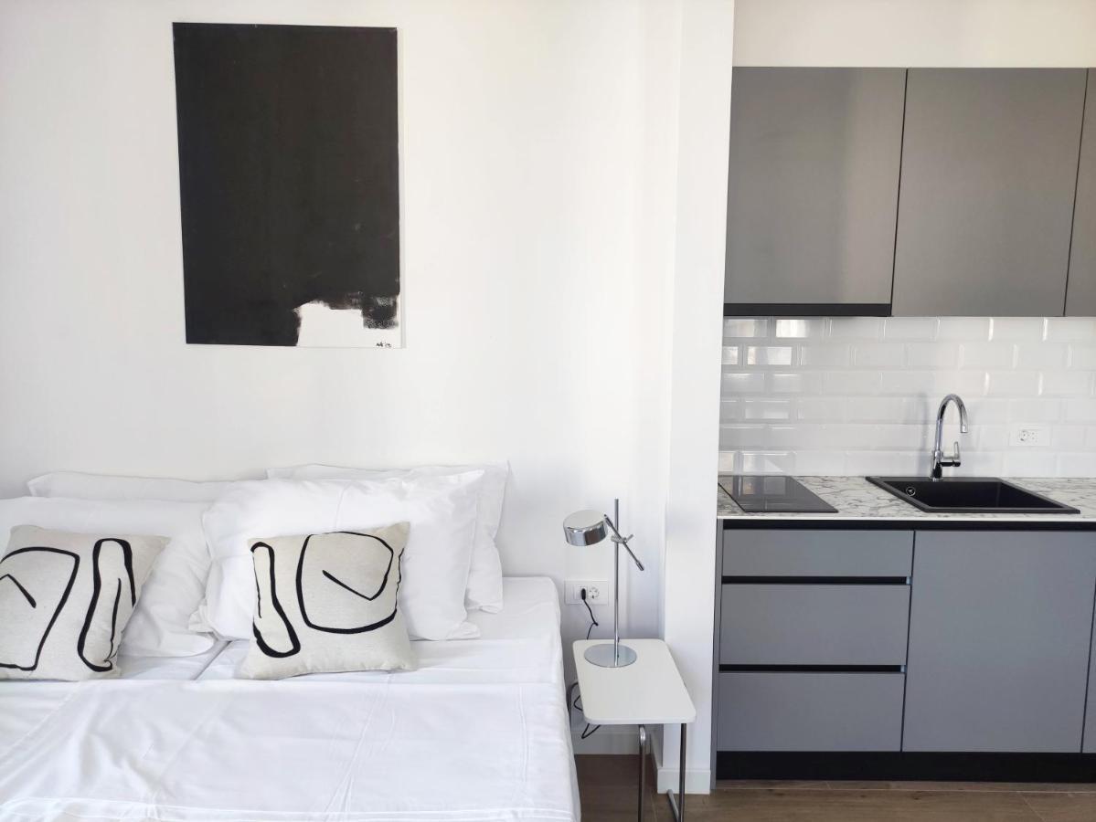 Nik Studio Apartments PUY Exterior foto