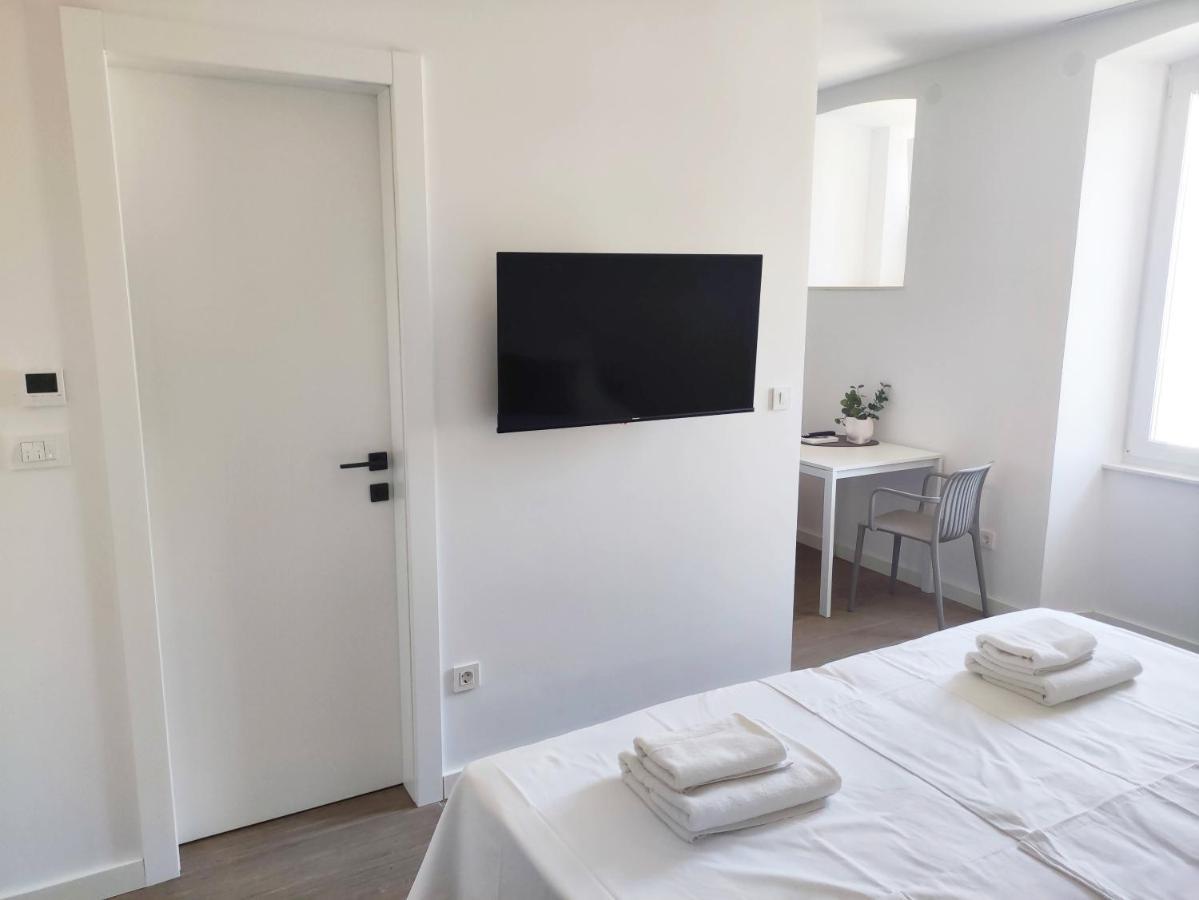 Nik Studio Apartments PUY Quarto foto
